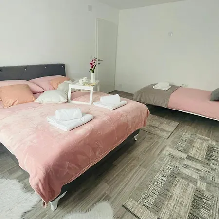 Zara Apartment