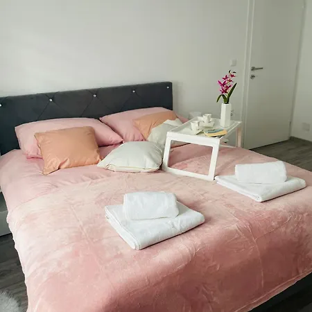 Apartment Zara